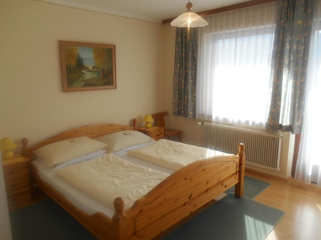 Gasthof Trattner Pension Waldhof Sankt Peter am Kammersberg Pokoj fotografie